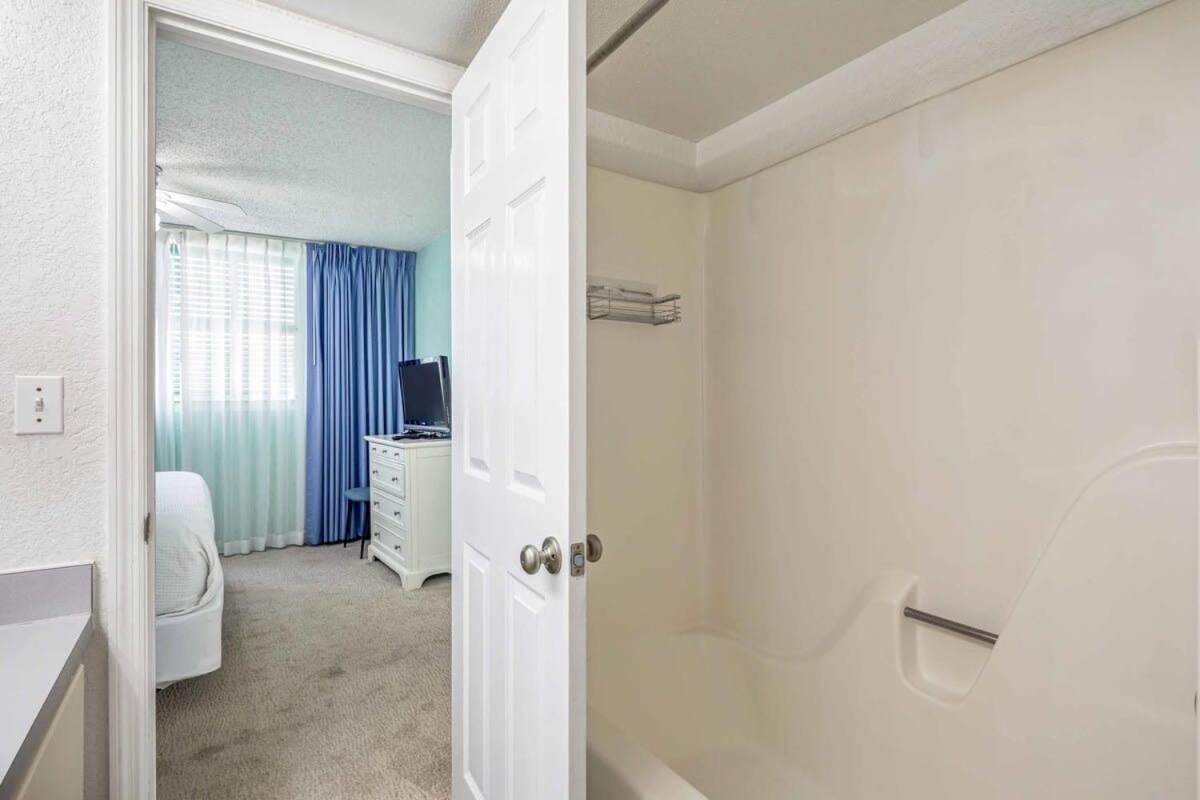 Tortuga Suite At Sunrise Suites Resort - Heated Pool, Hot Tub & Free Parking Ки-Уэст Экстерьер фото